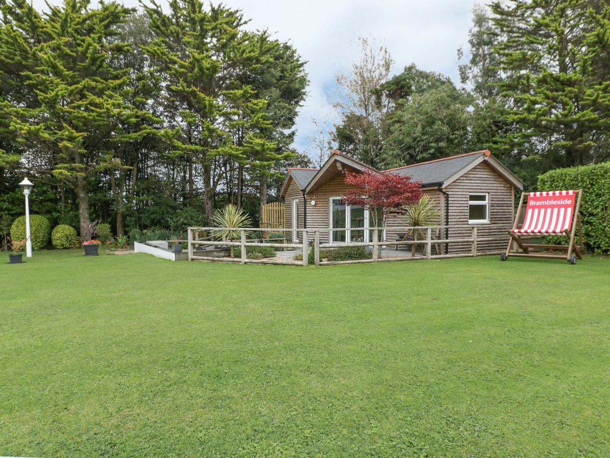 Brambleside Lodge Truro Exterior photo
